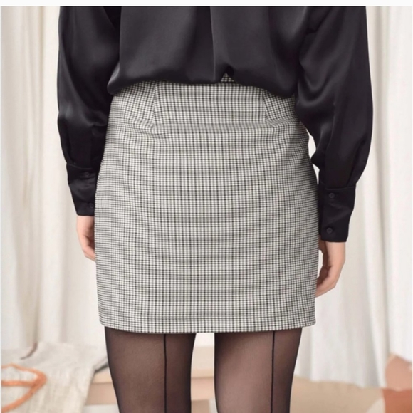 Houndstooth Wrap Effect Mini Skirt - Picture 2 of 6